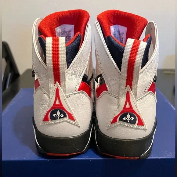 AIR JORDAN 7 RETRO BCFC White University Red